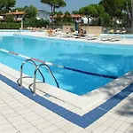 Semesterbostad Villaggio Danubio