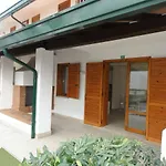 Semesterbostad Villaggio Danubio *