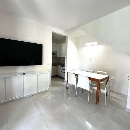 بيت للعطل Villaggio Danubio
