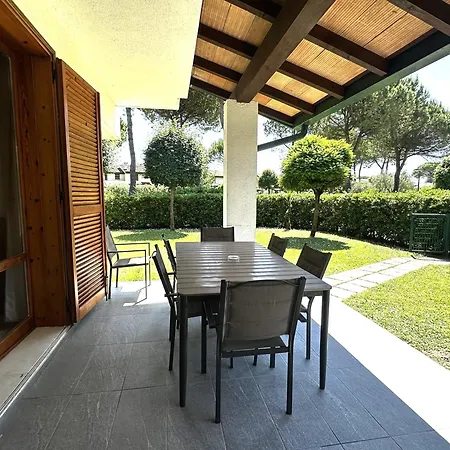 Villaggio Danubio بيت للعطل