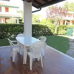 بيت للعطل Villaggio Danubio