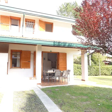 Villaggio Danubio ביביונה